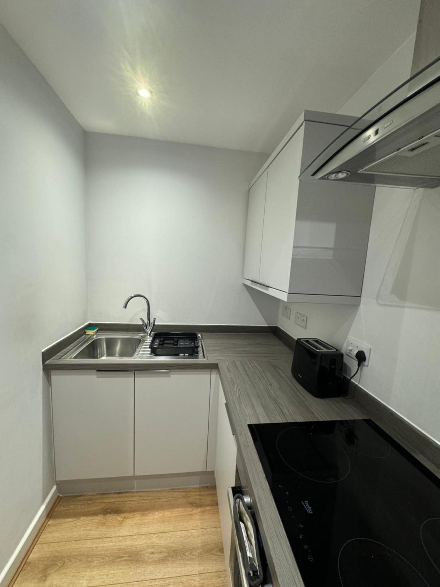 Armyn House Apartments, Your Coastal Escape In Falmouth Exterior foto